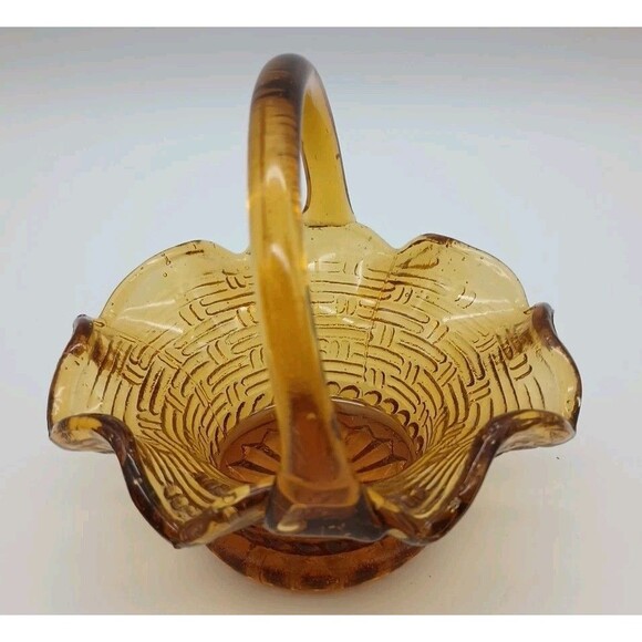 Vtg Amber Glass Basket Weave Mini Ruffled Scalloped edge Handle - Picture 2 of 7